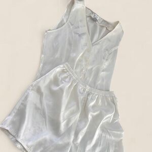 Vintage silky white ivory two piece pajama set | bridal minimalist small